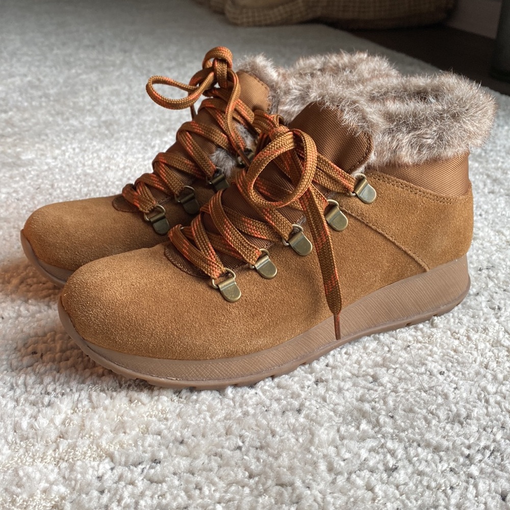 Baretraps Boots Size 7